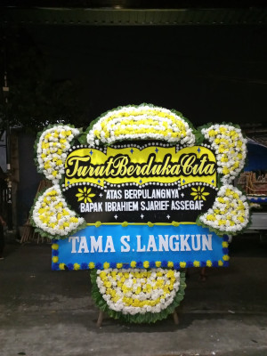 Papan Bunga Duka di Percut Sei Tuan